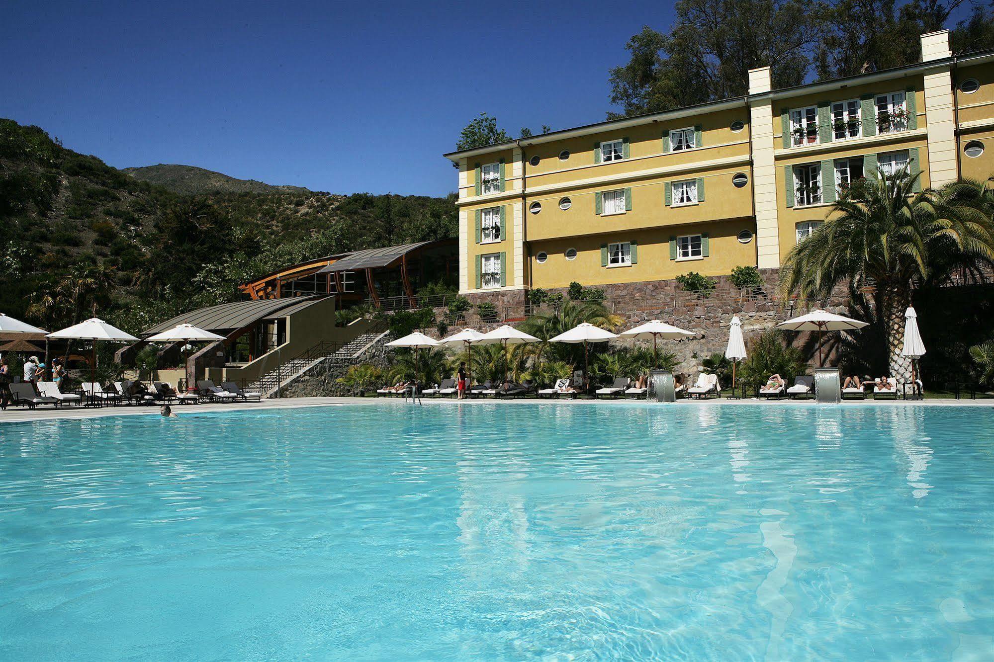 Termas De Jahuel Hotel & Spa Santa María Buitenkant foto